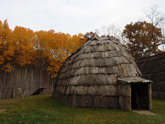 Longdo Trail SND longhouse